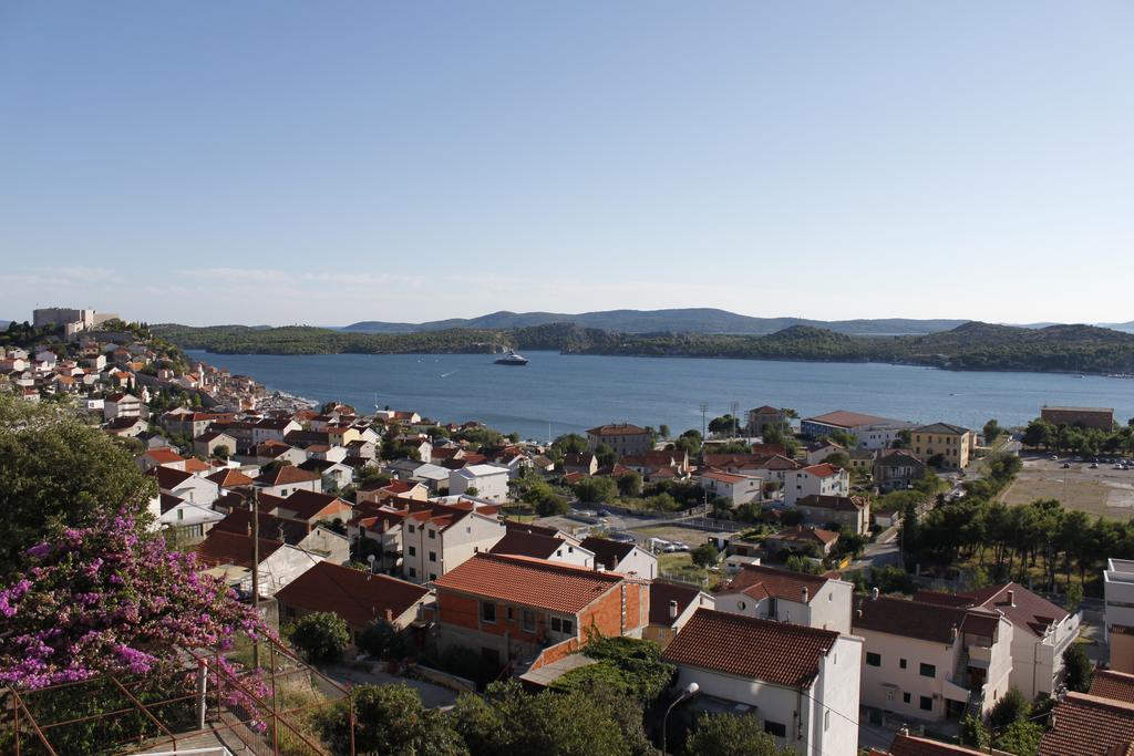 Apartment Heli Šibenik Quarto foto